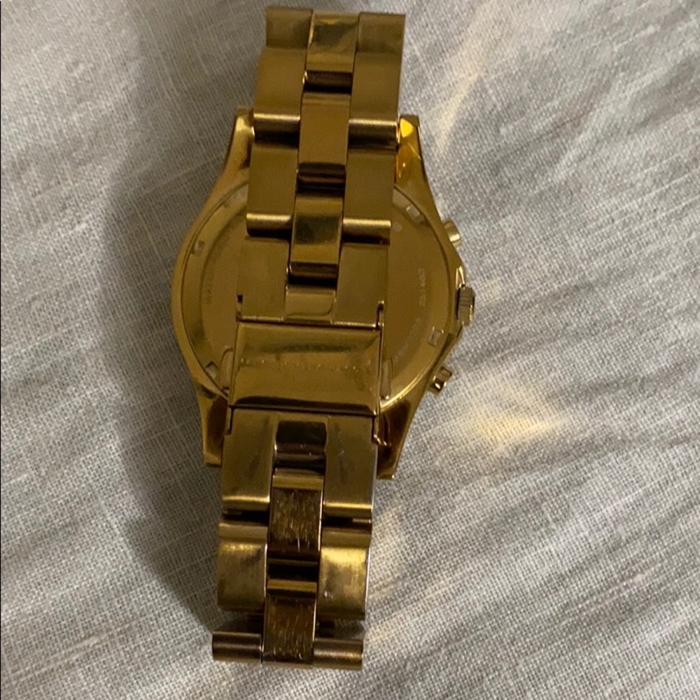 Watch - Picture 4 of 6